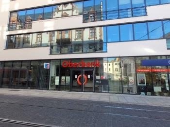 Oberbank branch: Halle